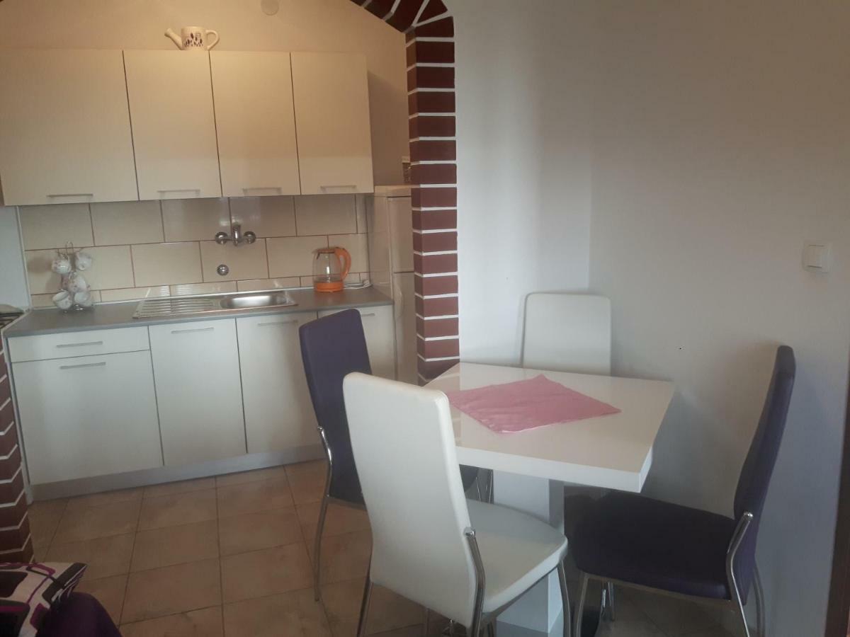 Apartment Little Princess Dora เซนญ์ ภายนอก รูปภาพ
